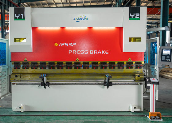 Paslanmaz Çelik Bükme için 125T DA52S CNC Hidrolik Abkant Pres